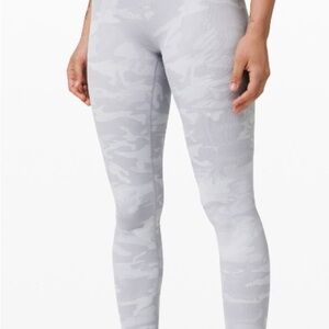 LULULEMON GREY CAMO Leggings